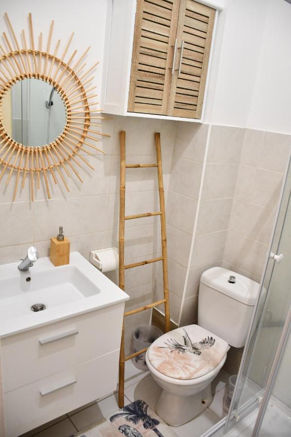 Le Cabanon H24,Atypique,Cosy,Port,Plage,Wifi,Netflix La Seyne-sur-Mer Dış mekan fotoğraf